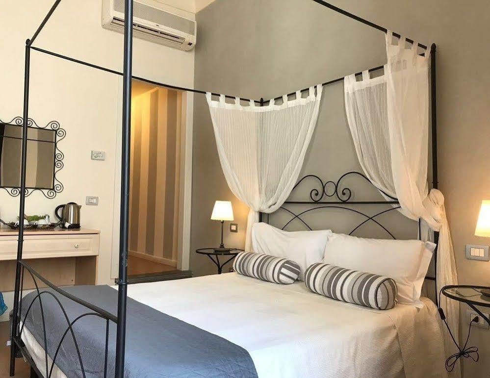 B&B Di Piazza Del Duomo Florencja Zewnętrze zdjęcie