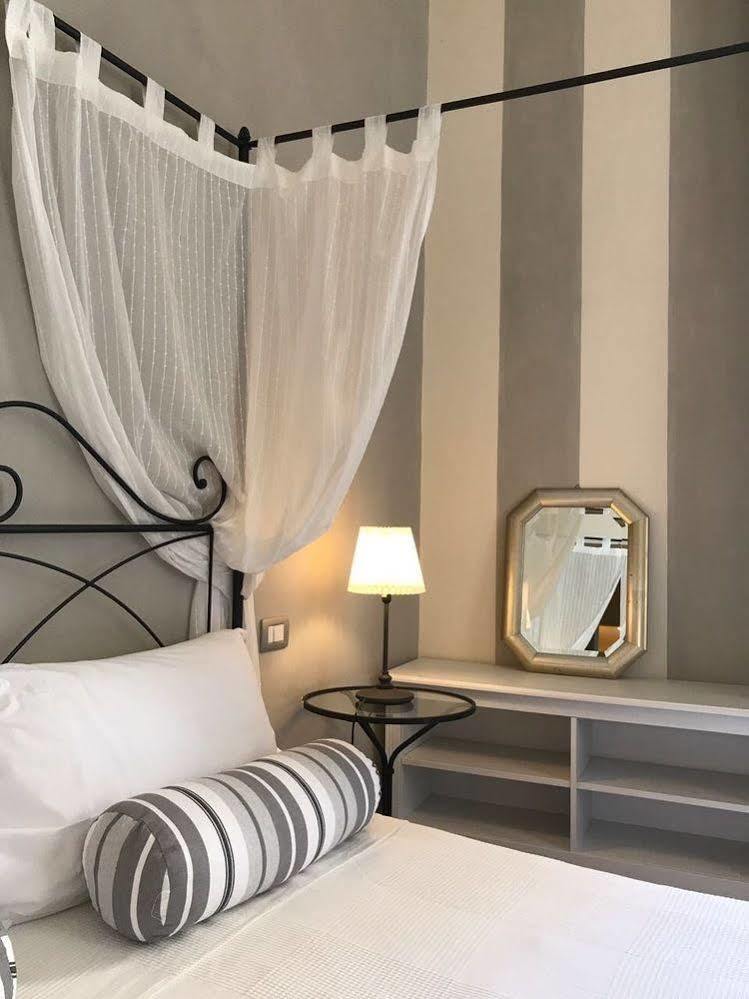 B&B Di Piazza Del Duomo Florencja Zewnętrze zdjęcie
